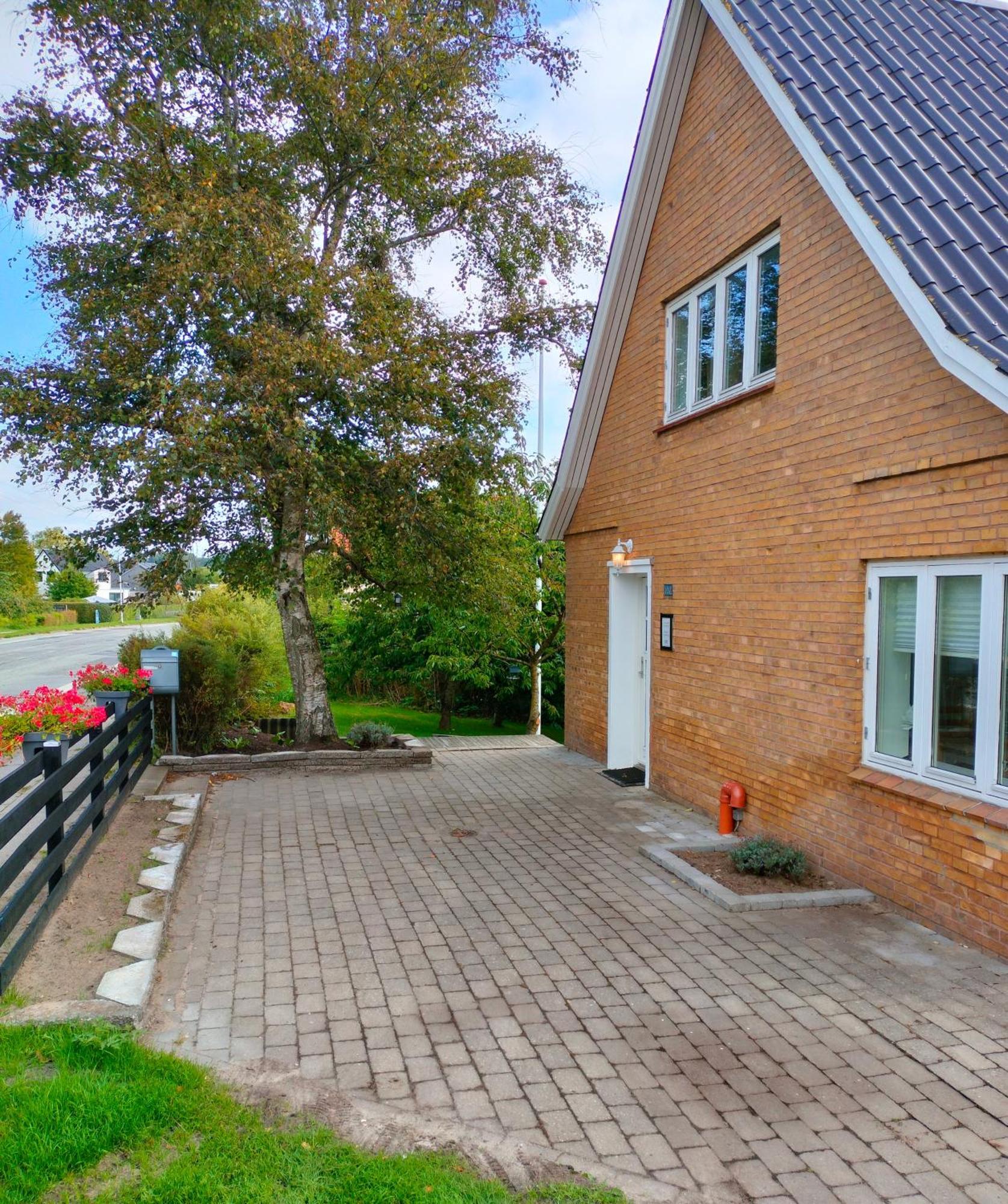 Nygaard Guesthouse Hjørring Extérieur photo